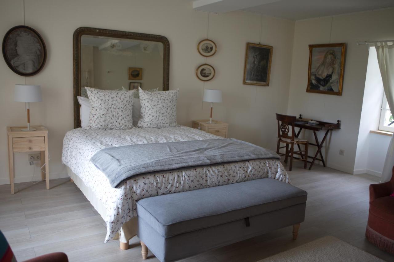 Le Manoir Du Ribardon Bed & Breakfast Neuvy-au-Houlme Dış mekan fotoğraf
