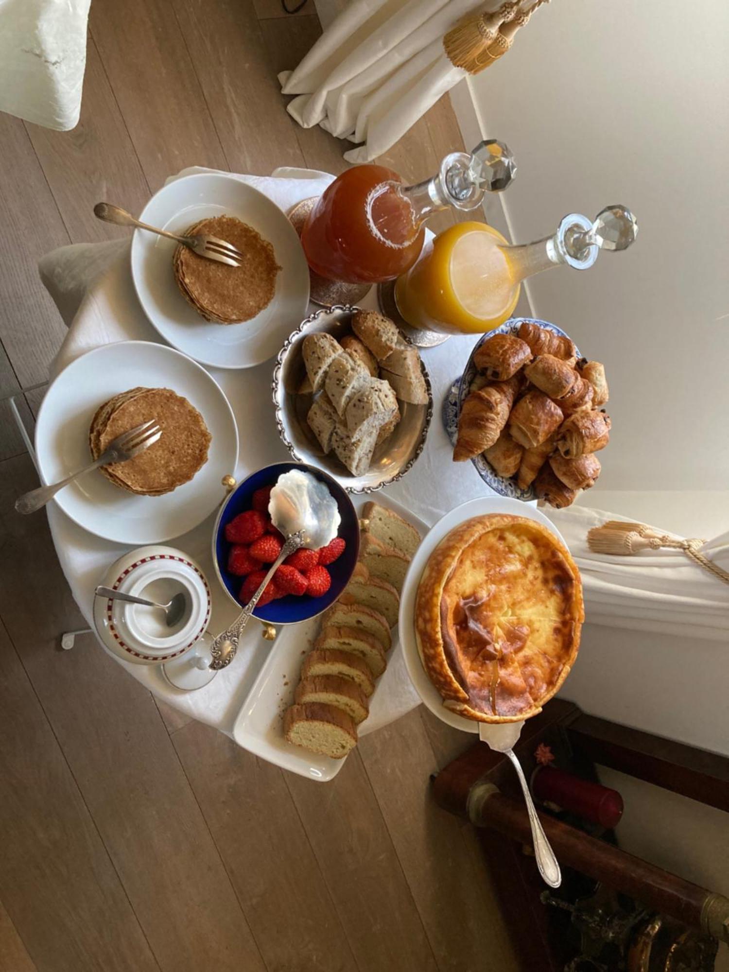 Le Manoir Du Ribardon Bed & Breakfast Neuvy-au-Houlme Dış mekan fotoğraf